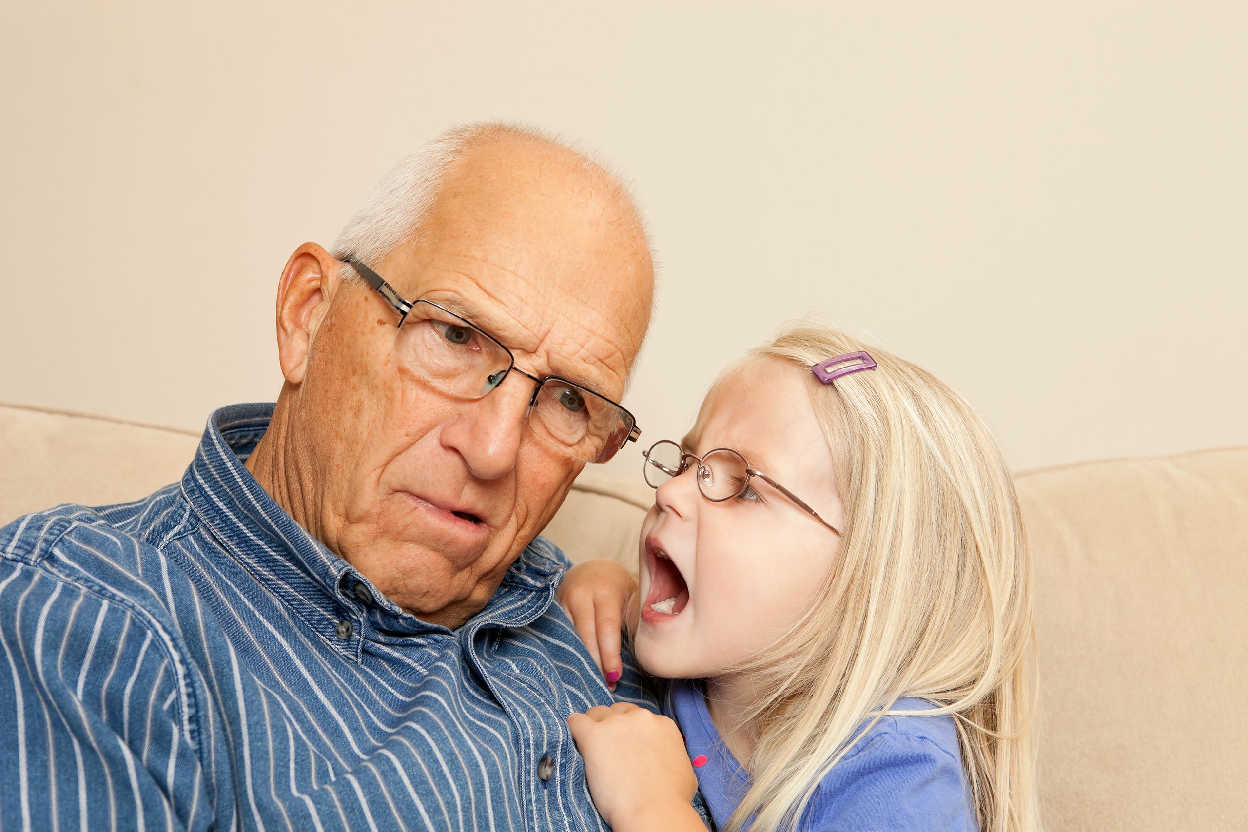 Featured image for “9 do’s and don’ts when talking to a person with hearing loss”
